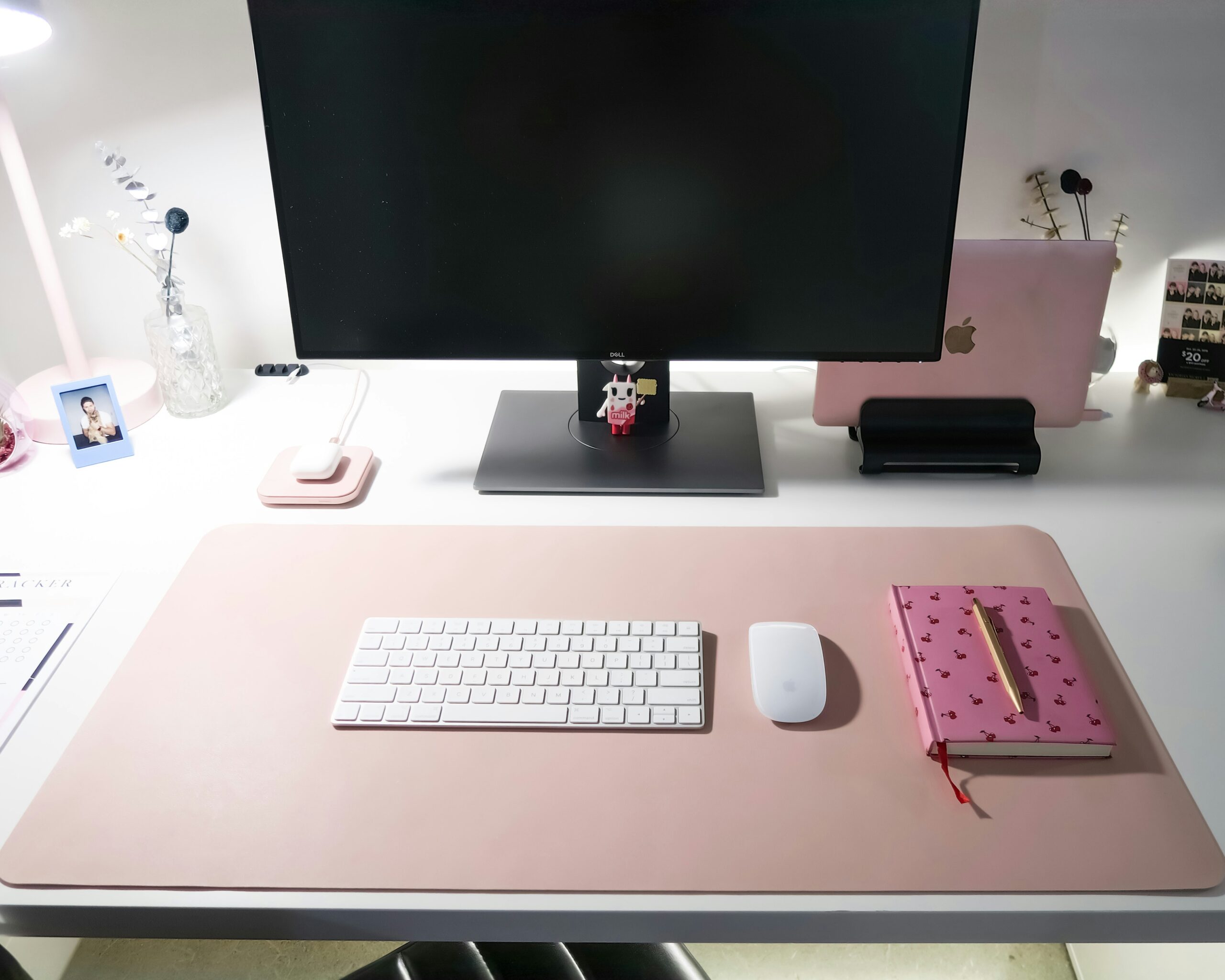clean desk