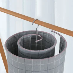 Spiral cloth hanger for clothes